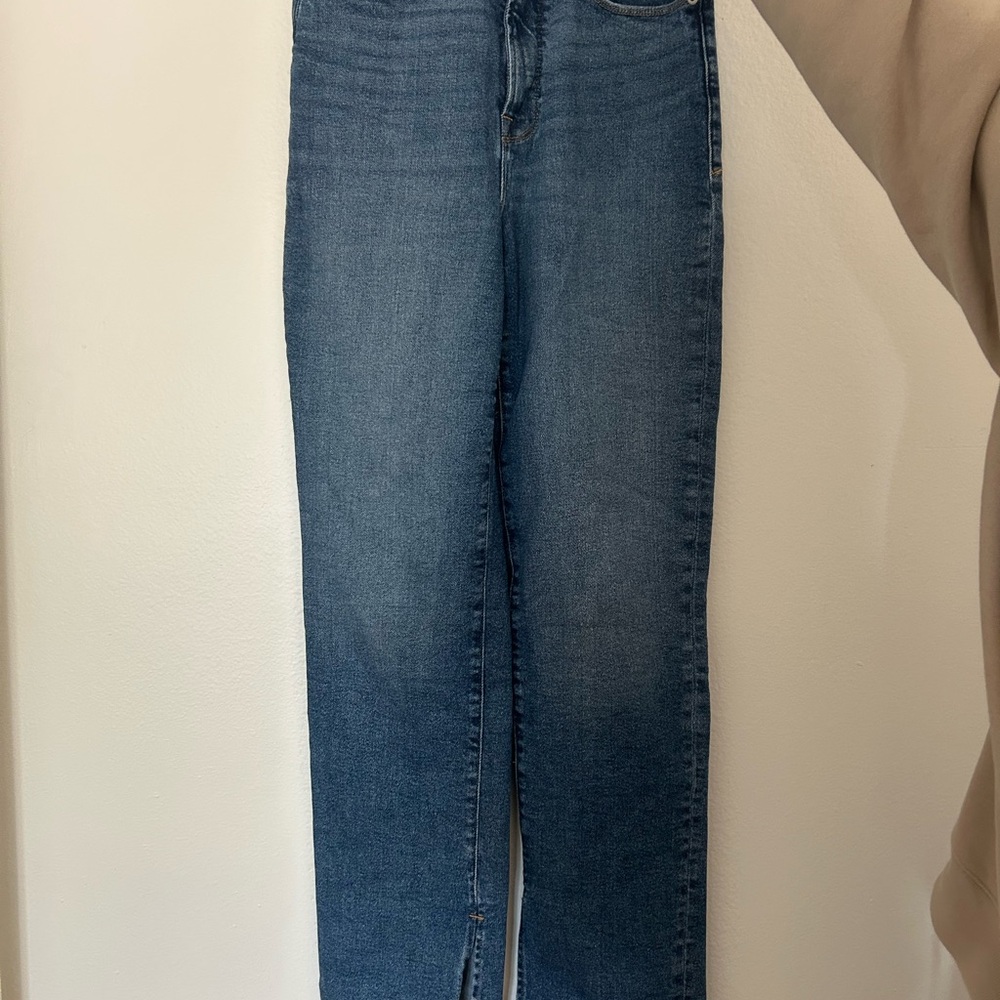 Good American Blue Straight Leg Jeans
